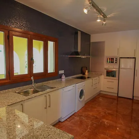 Villa Diana - Pretty With Garden And Private Pool In *