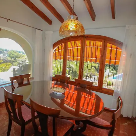 Diana - Pretty With Garden And Private Pool In Villa Benissa