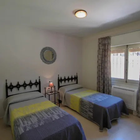 Diana - Pretty With Garden And Private Pool In Benissa